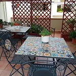 A Casa Tua Affitti Brevi Noto